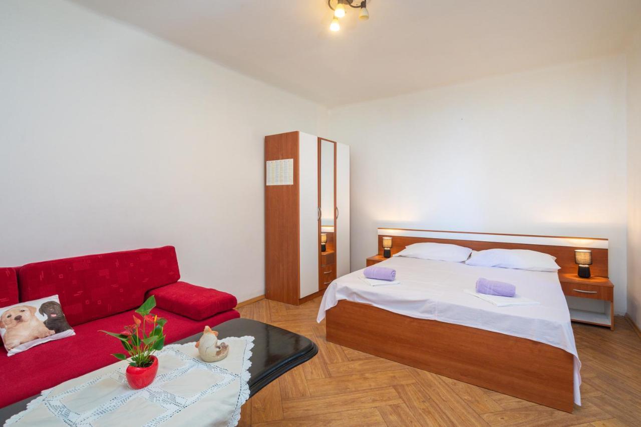 Beach Apartments "Bili Cvitak" Duće Exteriör bild