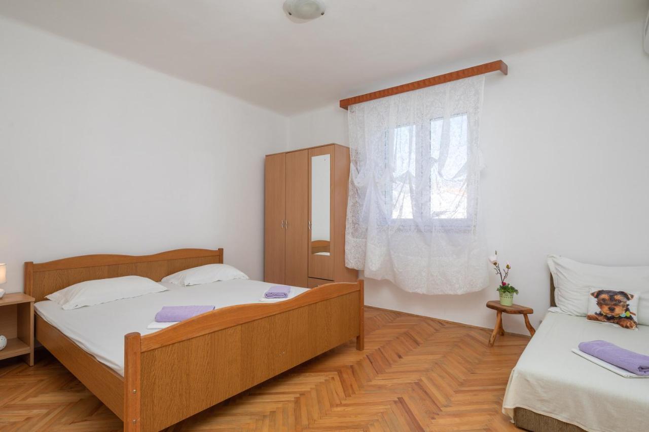 Beach Apartments "Bili Cvitak" Duće Exteriör bild