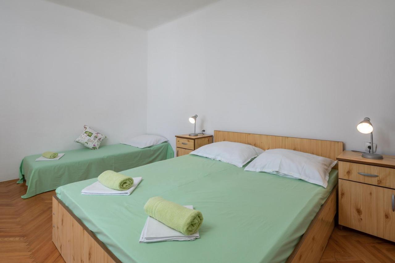 Beach Apartments "Bili Cvitak" Duće Exteriör bild