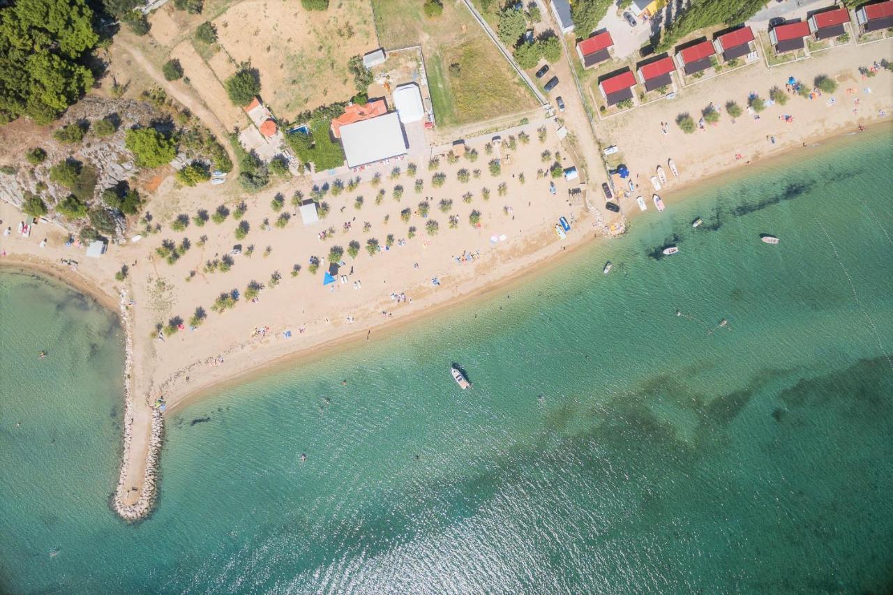 Beach Apartments "Bili Cvitak" Duće Exteriör bild